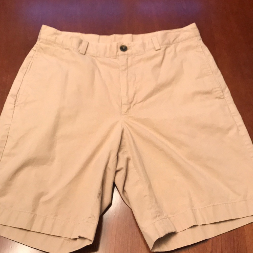 Brooks Brothers "346" khaki shorts